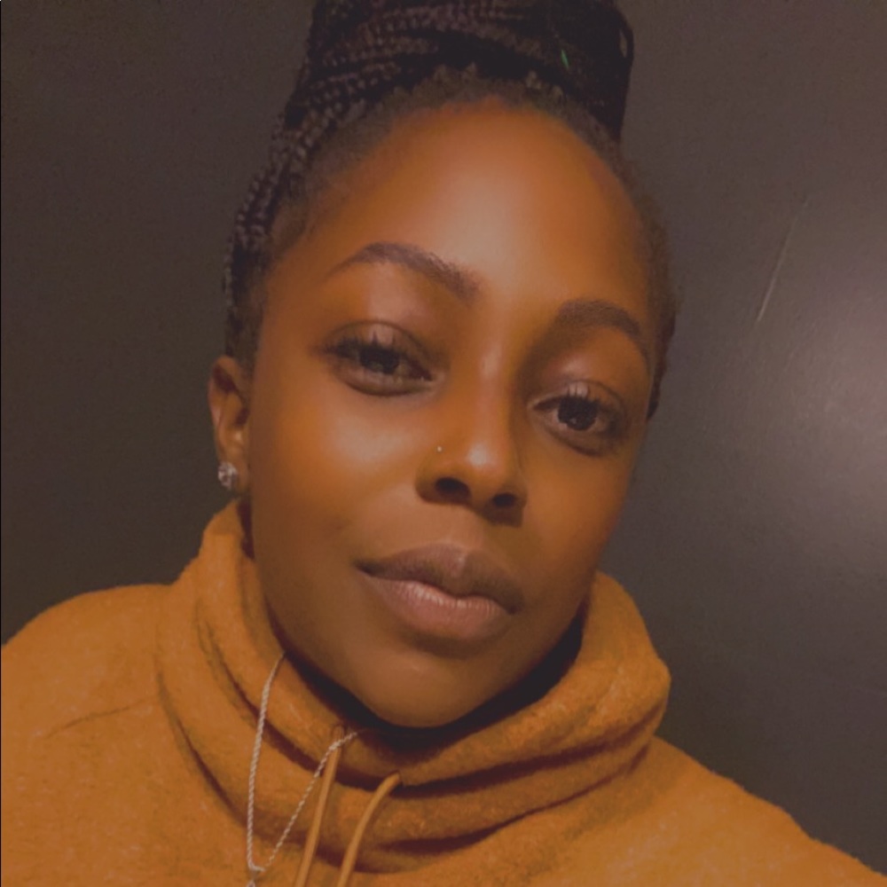 Meet your Posher, Rolanda